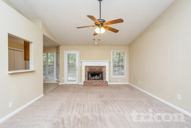 3252 Poplar Ridge Ct in Rex, GA - Foto de edificio - Building Photo