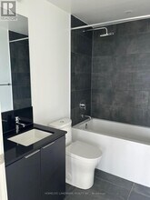 8-4018 Wellesley St W in Toronto, ON - Building Photo - Building Photo
