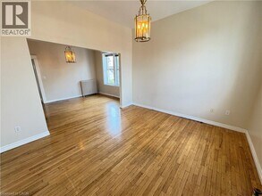 55 Barton St W in Hamilton, ON - Building Photo - Building Photo