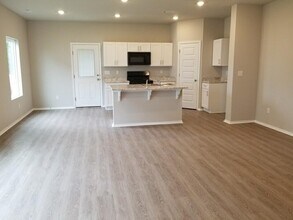 6823 Devotion St in Bentonville, AR - Building Photo - Building Photo