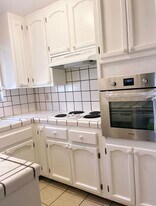 1309 Sylvan Meadows Dr in Modesto, CA - Building Photo