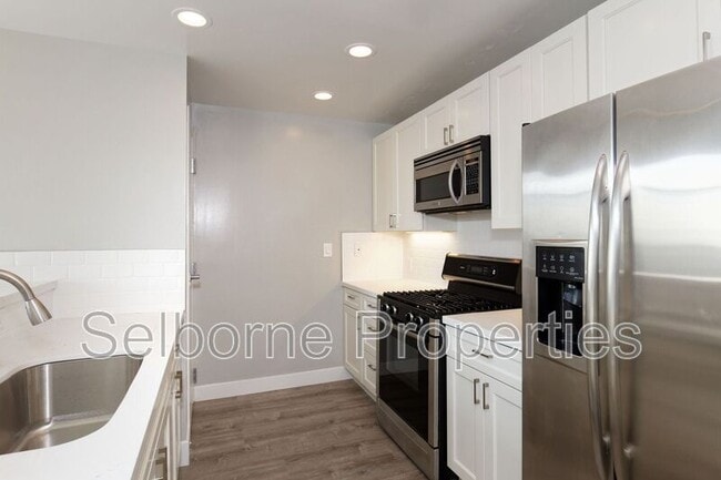 property at 1401 Jackson St