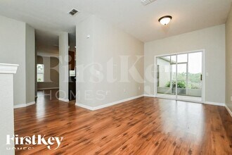 8314 Greystone Dr in Lakeland, FL - Foto de edificio - Building Photo