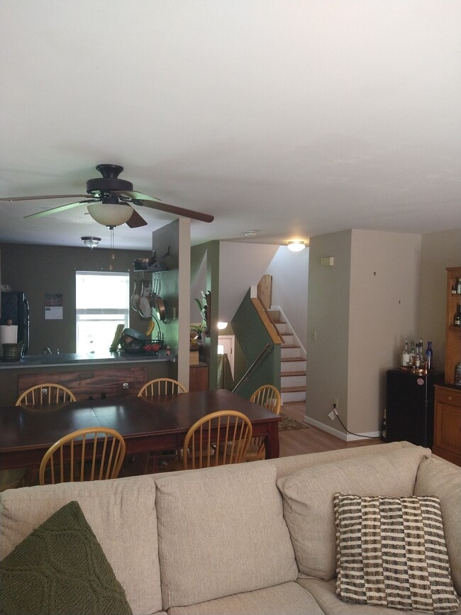property at 178 E Redrock Dr