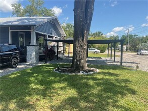 4102 N Branch Ave in Tampa, FL - Building Photo - Building Photo