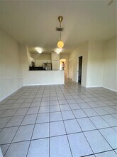 8258 NW 108th Pl in Doral, FL - Building Photo - Building Photo