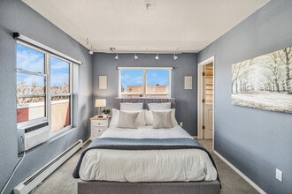 2610 Iris Ave, Unit 101 in Boulder, CO - Foto de edificio - Building Photo