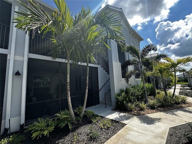 14234 Heritage Landing Blvd, Unit 204 in Punta Gorda, FL - Building Photo - Building Photo