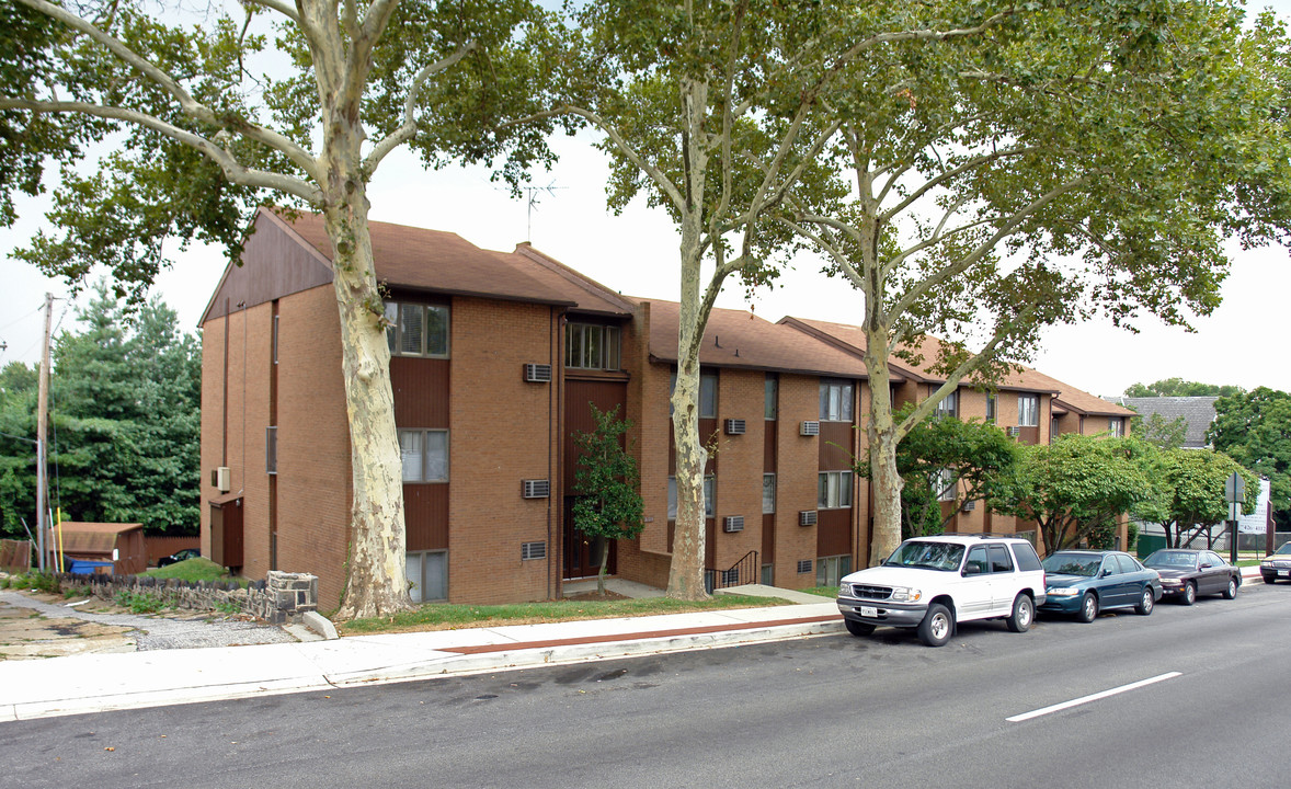 Harford Road Apartments in Baltimore, MD - Foto de edificio