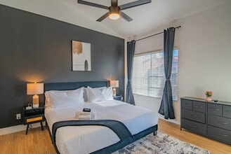 7900 E Princess Dr in Scottsdale, AZ - Building Photo - Building Photo