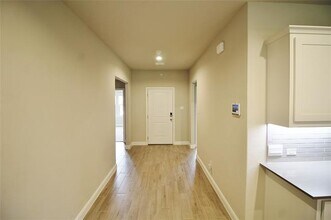 1449 Bennett Dr in Burleson, TX - Building Photo - Building Photo