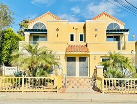 188 Hurst Ave, Unit 188 in Ventura, CA - Building Photo