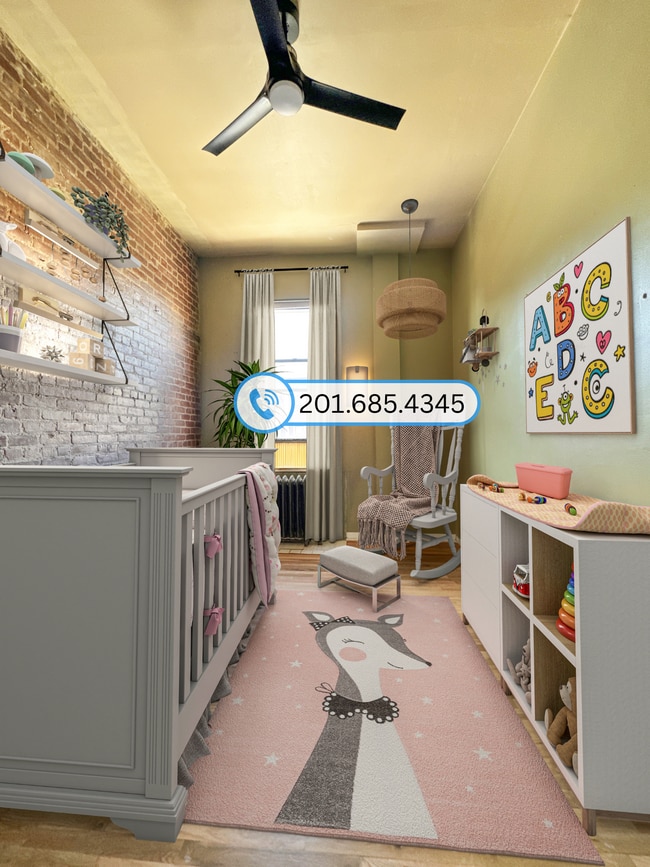 337 Washington St, Unit 2 in Hoboken, NJ - Foto de edificio - Building Photo