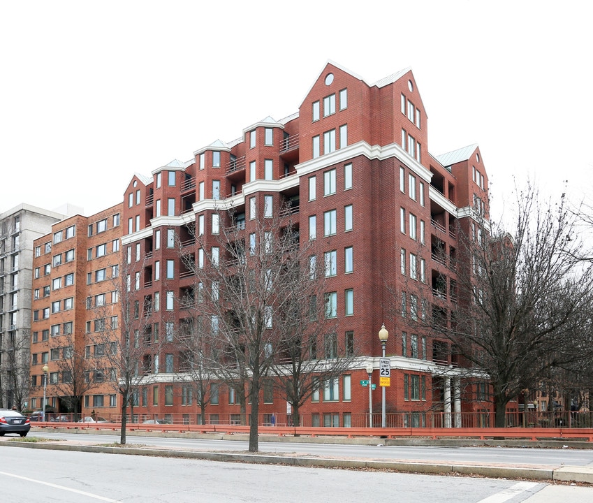 The Griffin Condominium in Washington, DC - Building Photo