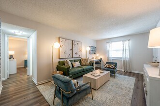 The Artisan Apartments in Daytona Beach, FL - Building Photo - Building Photo
