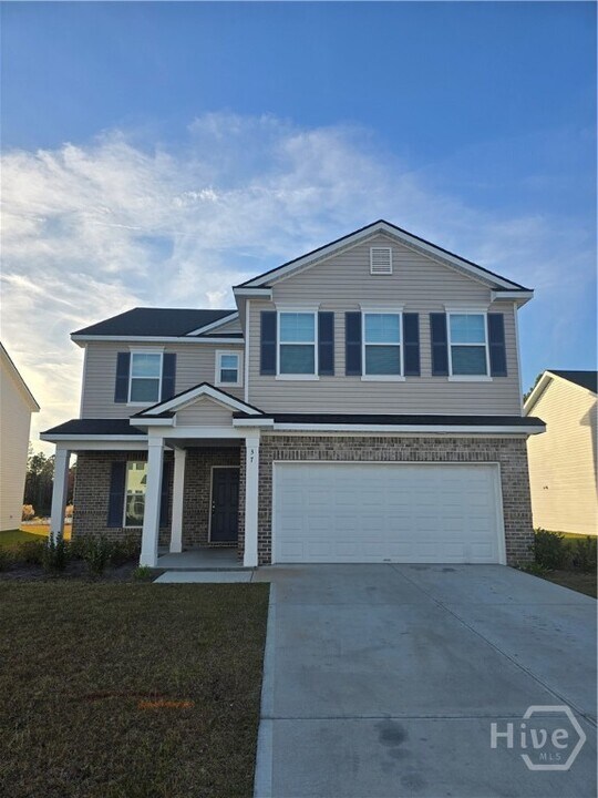 37 Jazz Dr in Pooler, GA - Building Photo