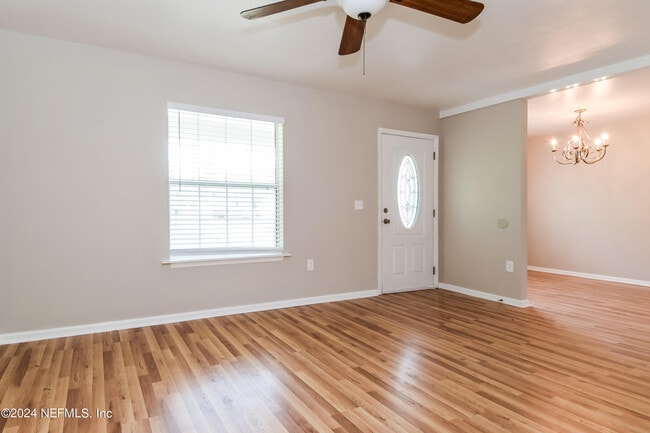 618 W Oliver St in Baldwin, FL - Building Photo - Building Photo