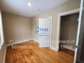 18 W 33rd St in Minneapolis, MN - Building Photo - Building Photo