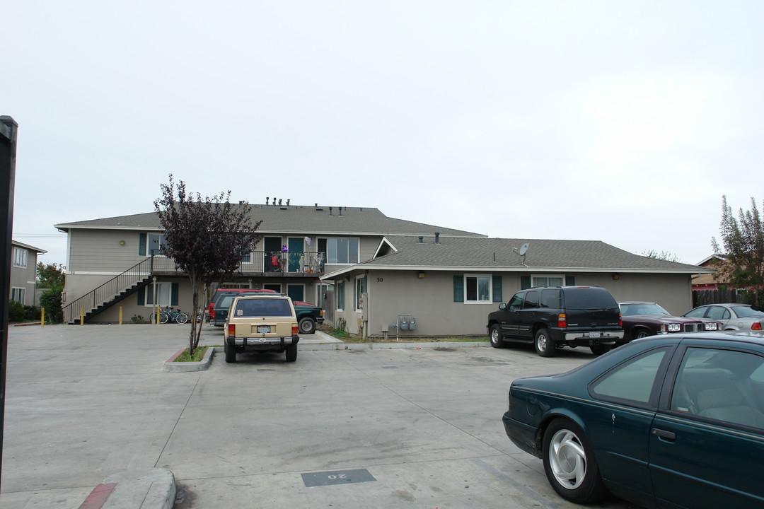 30-32 Sun St in Salinas, CA - Building Photo