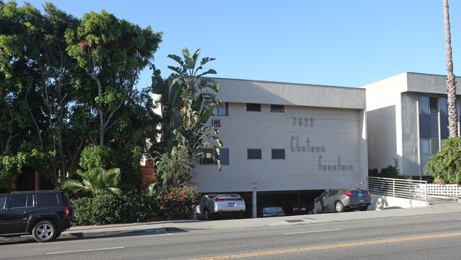 Chateau Fountain Apartments in Los Angeles, CA - Building Photo - Building Photo