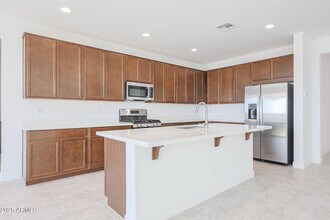 14767 W Cottontail Ln in Surprise, AZ - Building Photo - Building Photo