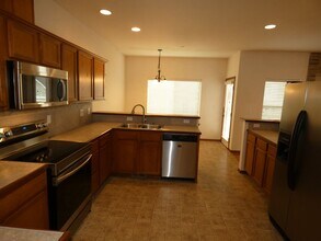 2513 Rolling Hills Ct in Port Angeles, WA - Building Photo - Building Photo