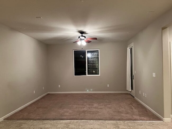 2261 Hancock Dr in Fairfield, CA - Building Photo - Building Photo