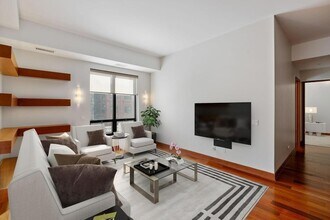 100 3rd Ave S in Minneapolis, MN - Building Photo - Building Photo