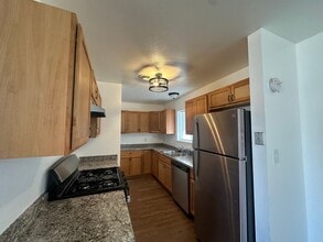 803 Saguaro St in Bloomfield, NM - Building Photo - Building Photo