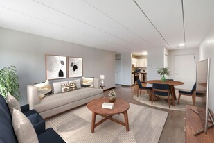 Stratton Hill Park Apartments in Worcester, MA - Building Photo