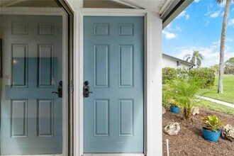 3505 Longmeadow in Sarasota, FL - Building Photo - Building Photo