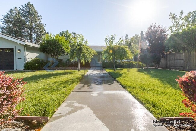 416 Claydon Way in Sacramento, CA - Building Photo - Building Photo