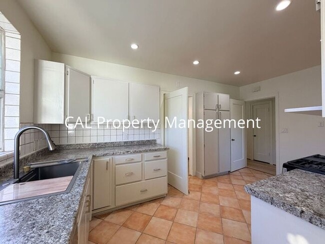 property at 141 Homestead Ave