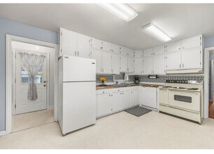 3308 Kelwin Ave in Brunswick, GA - Foto de edificio - Building Photo