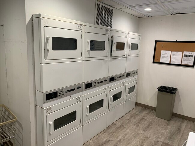 466 Commonwealth Ave, Unit 81 in Boston, MA - Building Photo - Building Photo
