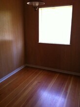 120 W Pacheco Blvd in Los Banos, CA - Building Photo - Building Photo