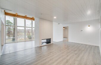 417 Brook Hollow Dr in Conroe, TX - Building Photo - Building Photo