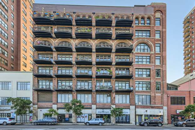 1503 S State St, Unit 502 in Chicago, IL - Building Photo