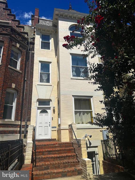 property at 1327 Harvard St NW