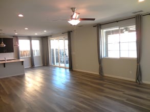 519 Bailyann Pl in Vacaville, CA - Foto de edificio - Building Photo