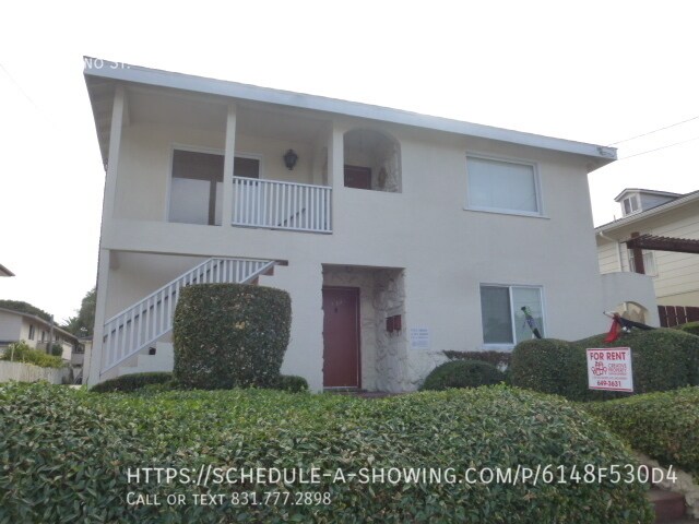 123 Seeno St in Monterey, CA - Building Photo