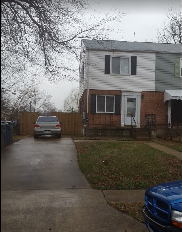 5651 Fenwick Drive Alexandria, VA Rentals