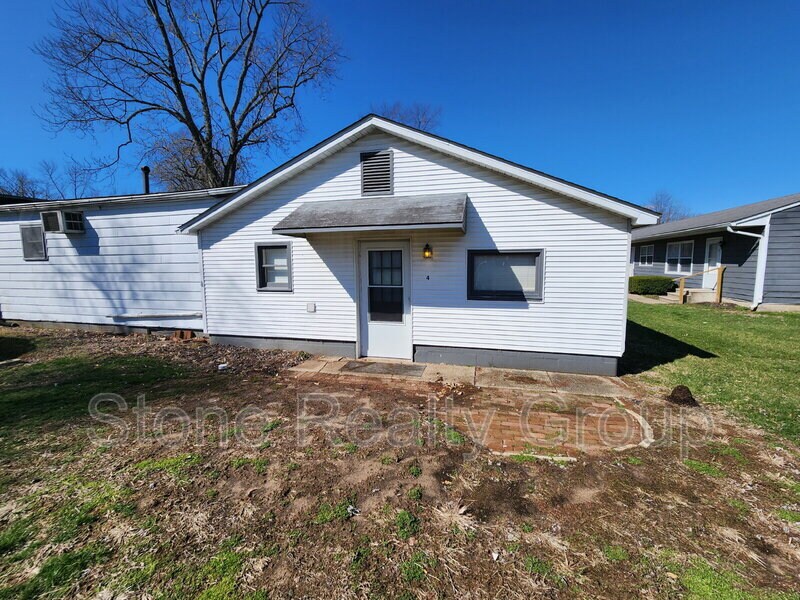 6333 N 35th St in Terre Haute, IN - Building Photo