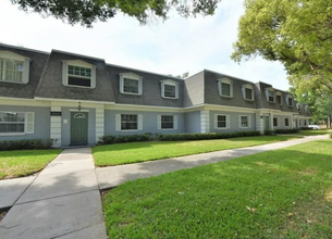 1712 Belleair Forest Dr in Belleair, FL - Building Photo - Building Photo