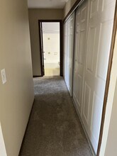 930 6th St S in Hopkins, MN - Building Photo - Building Photo