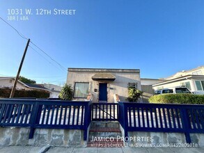 1031 W 12th St in Los Angeles, CA - Building Photo - Building Photo