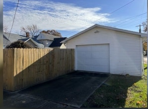 2130 N 12th St in Terre Haute, IN - Building Photo - Building Photo