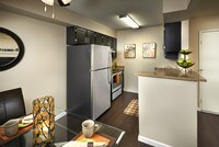 Building Photo - Torrey Pines Apartamentos in Denver, Colorado