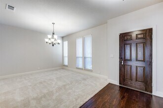 5317 Appalachian Way in Fort Worth, TX - Building Photo - Building Photo