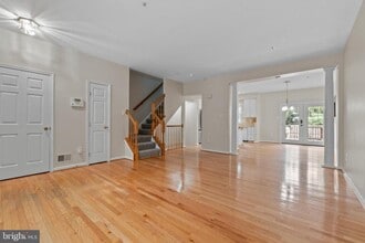 9993 Sherwood Farm Rd in Owings Mills, MD - Building Photo - Building Photo